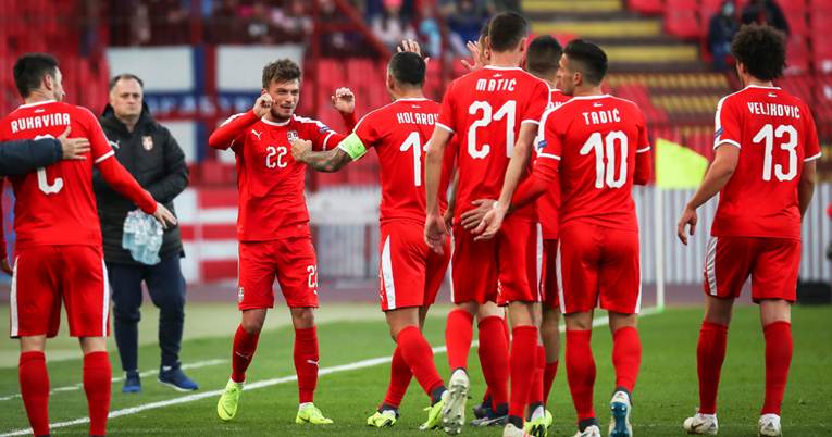 Srbija dobila susjedski derbi, utakmicu obilježio nesportski potez Crnogorca